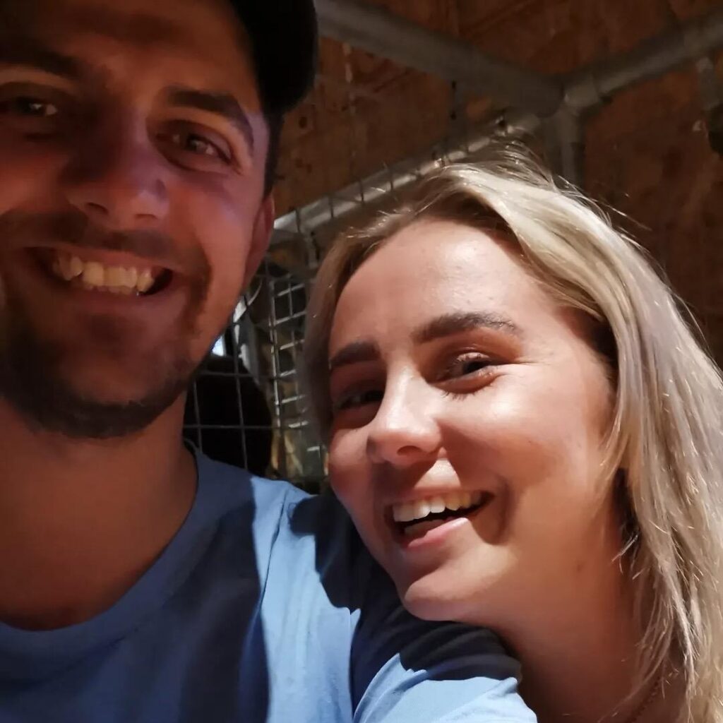 A indoor plant and outdoor plant loving couple Joakim and Emilie, which hope is to help others grow beautiful plants and give life to their home.